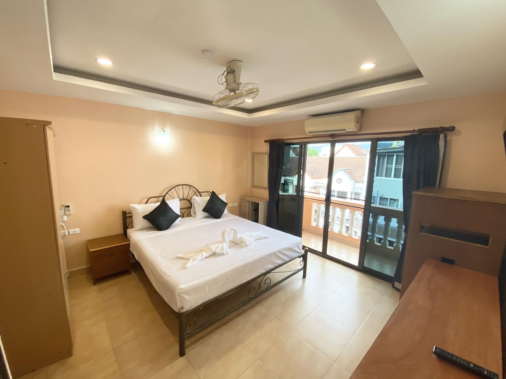 Star Guesthouse Patong Exterior photo